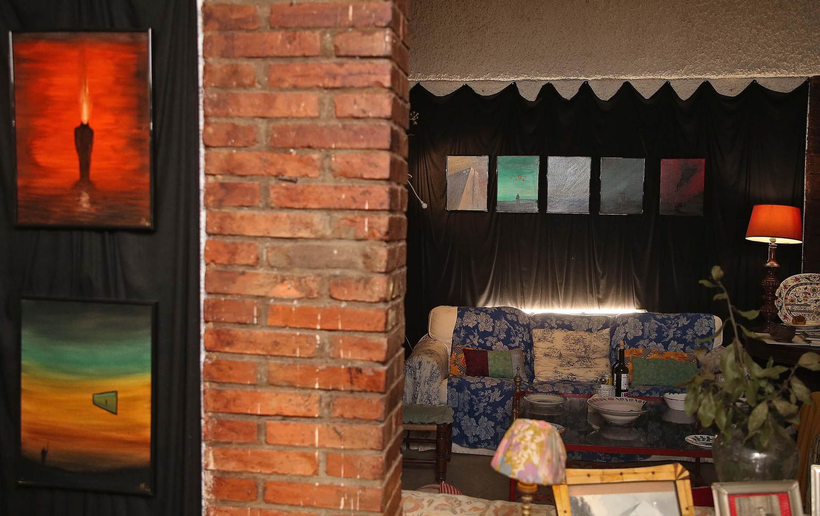 ' Primitivo',  la exposición de Óscar Hidalgo en imágenes