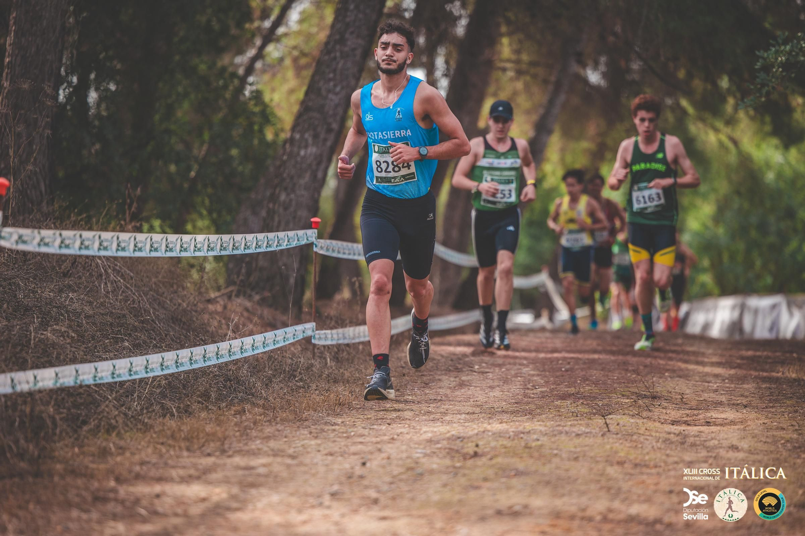 Búscate en las fotos del Cross de Itálica 2025 | 4