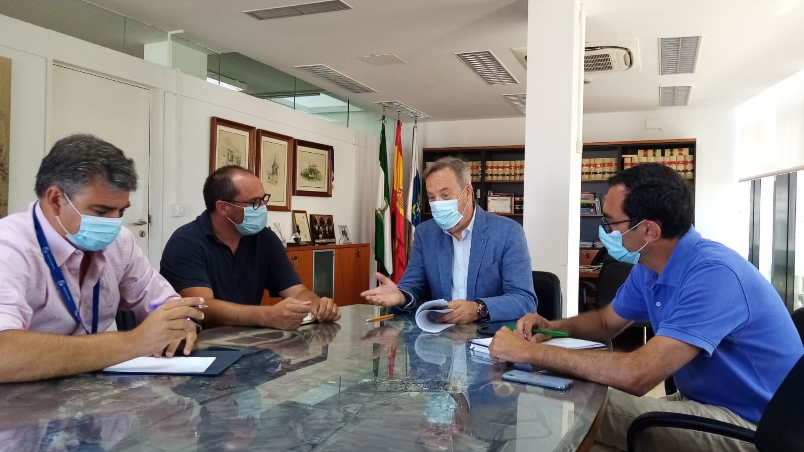 Reunión de la comisión para el Muelle de la Compañía de Río Tinto.