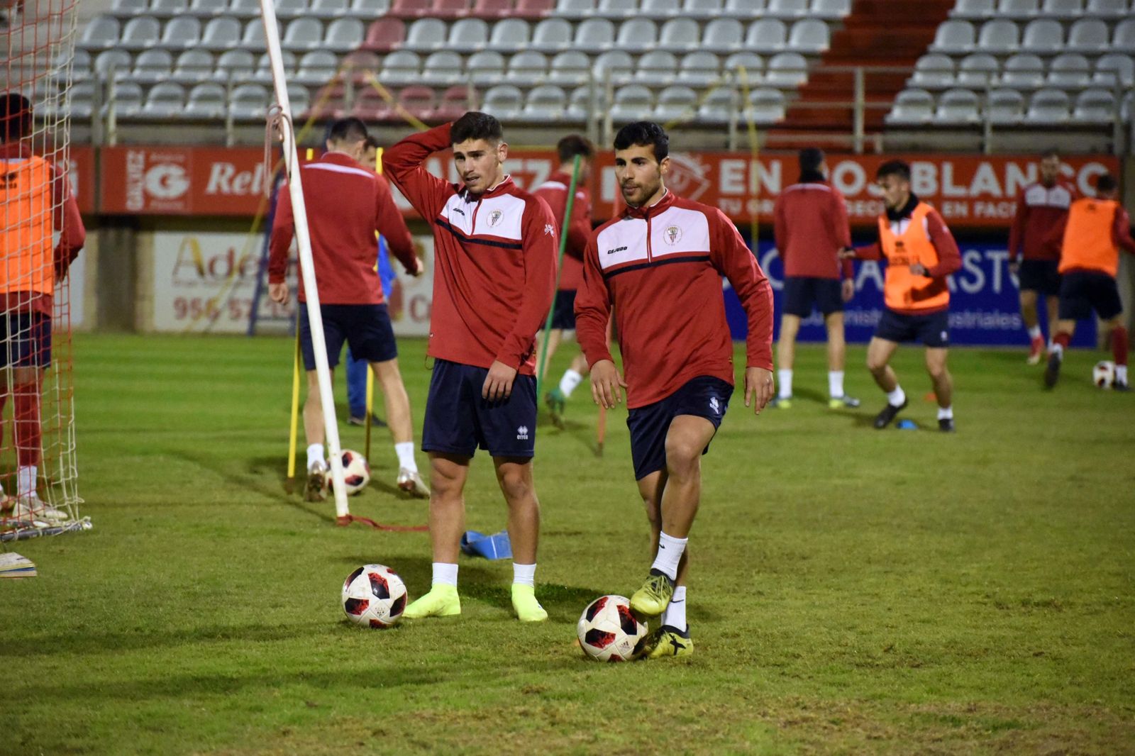 Diego Gámiz (derecha), junto a Alberto en un entrenamiento.