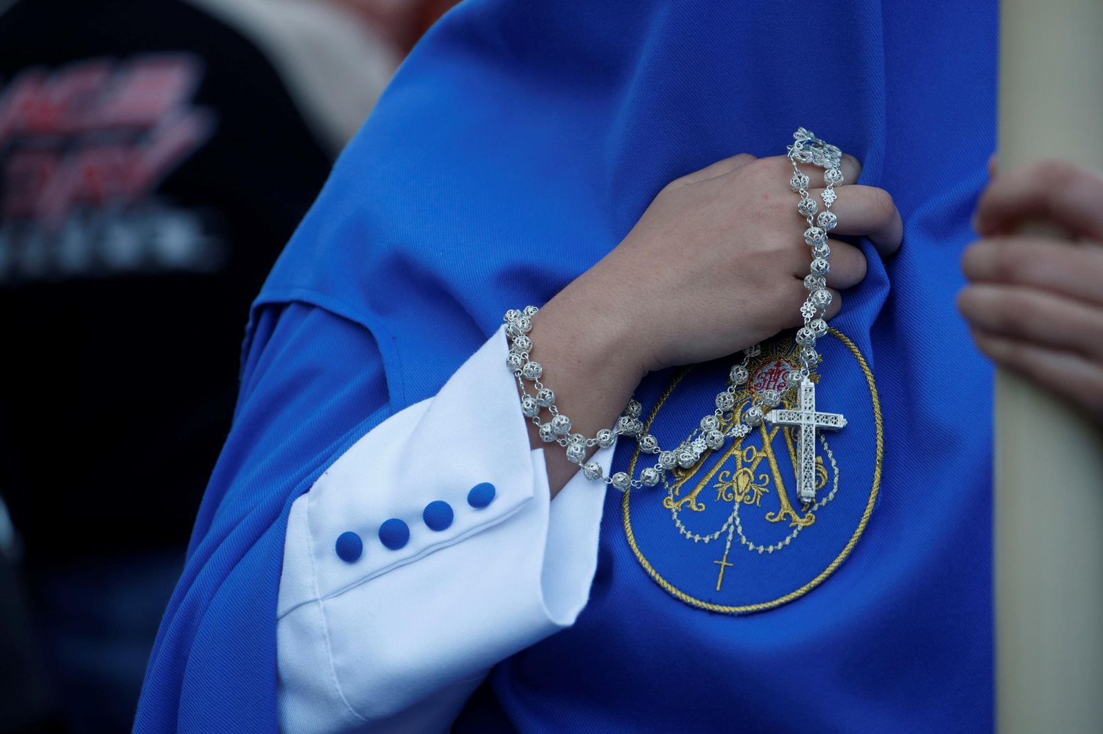 La procesión del Prendimiento en este Martes Santo de Córdoba, en imágenes