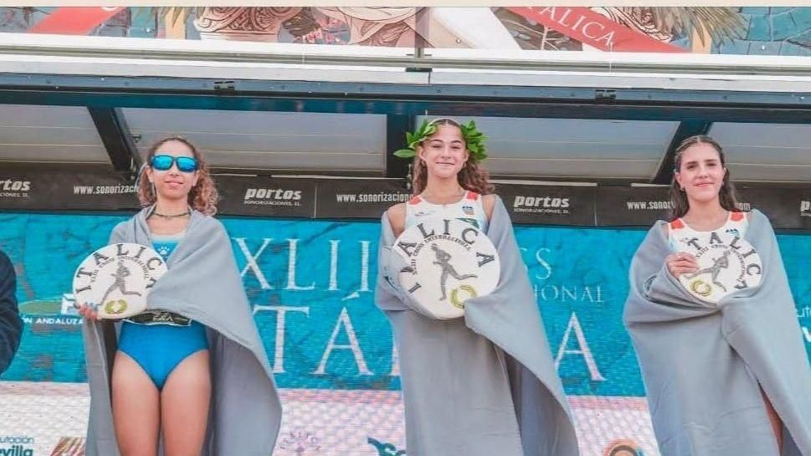 Amanda Román, en el podio.