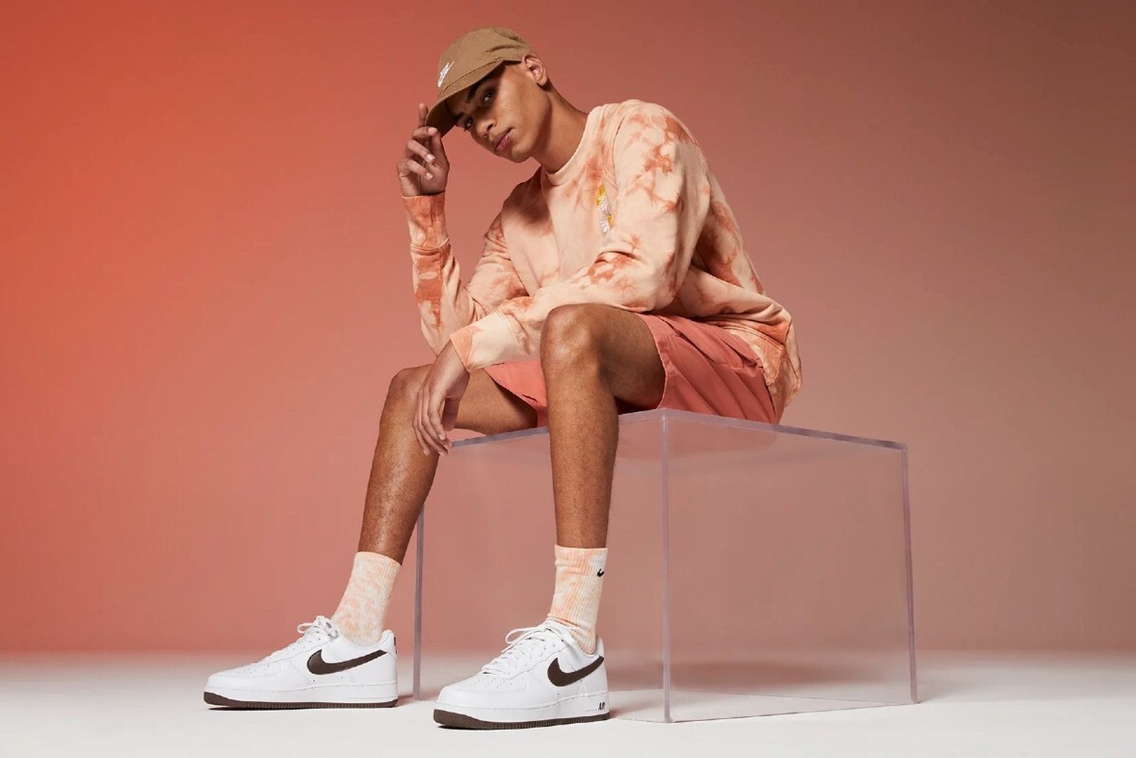 Zapatillas Nike Air Force 1 Low Retro: comodidad y calidad al mejor precio ¡aprovecha el 20% de descuento!