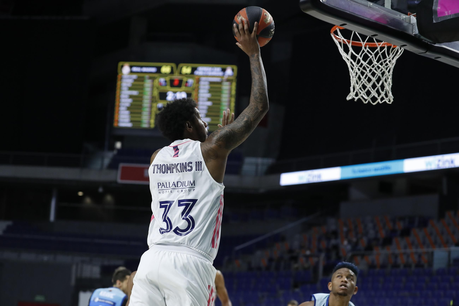Thompkins, ex del Madrid, llega a Leyma Coruña.