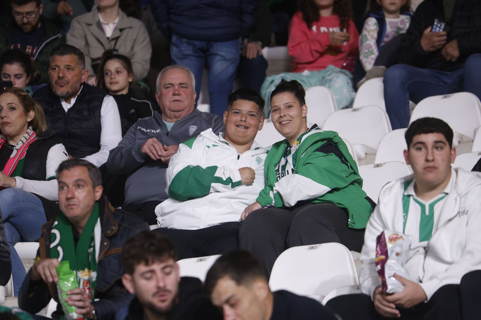 Búscate en la galería de fotos del Córdoba CF-Andorra