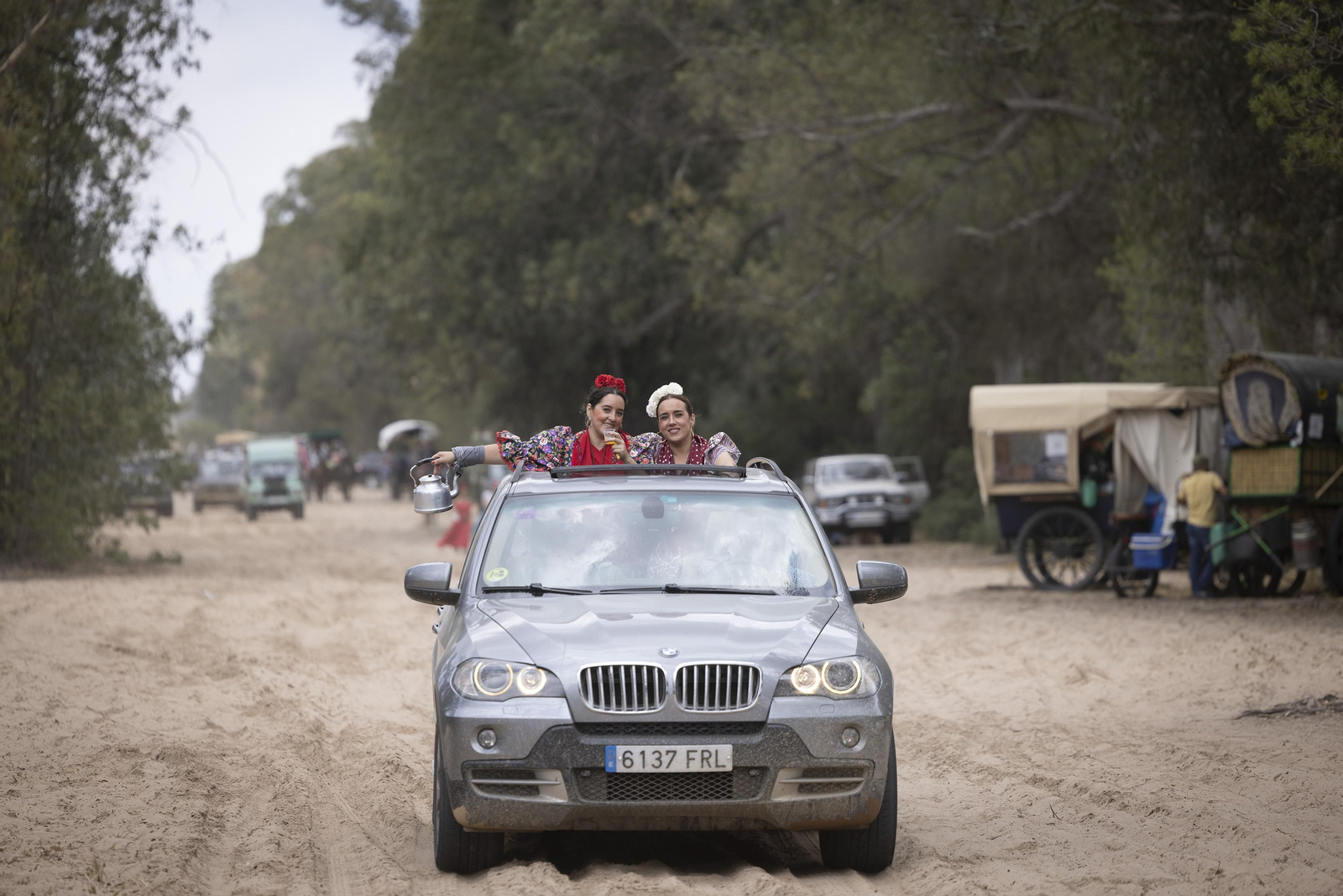 Las hermandades del Rocío en la Raya Real, todas las fotos