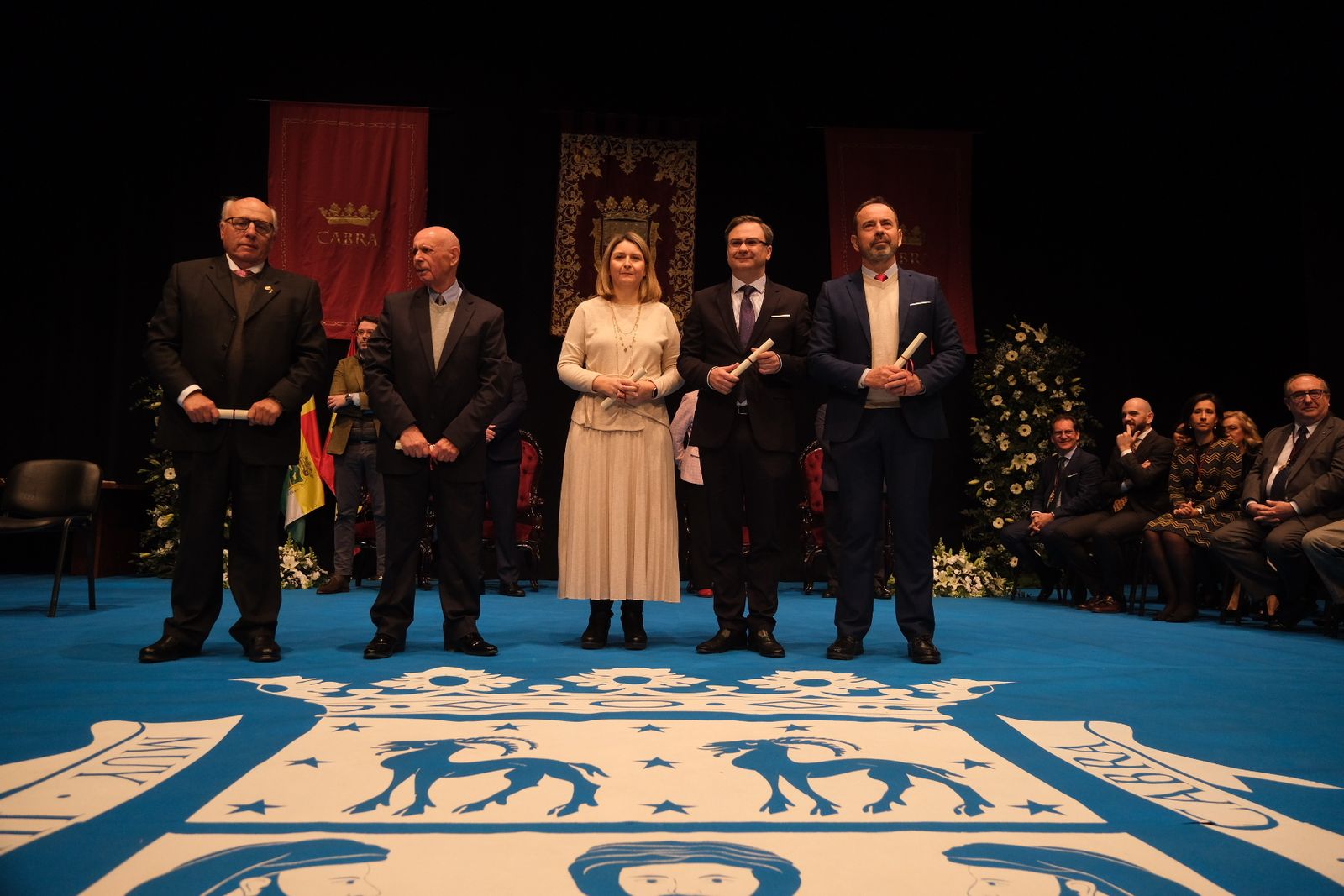 El homenaje de Cabra a las corporaciones municipales democráticas, en imágenes