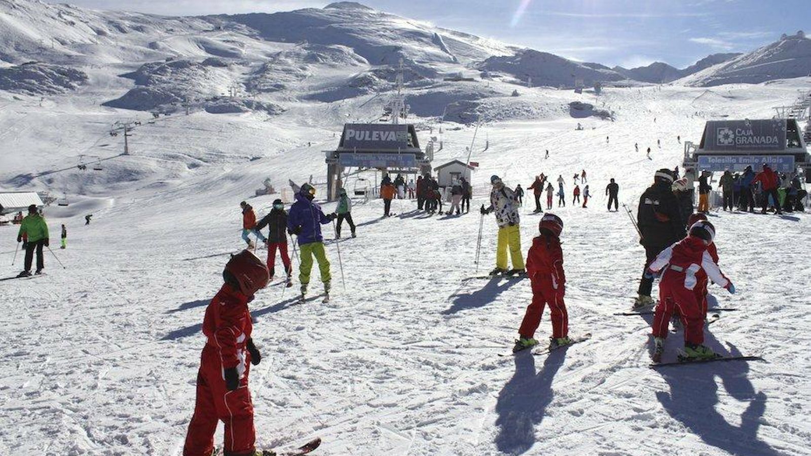 Hay tarifas de forfaits para todo tipo de edad, incluidos los niños