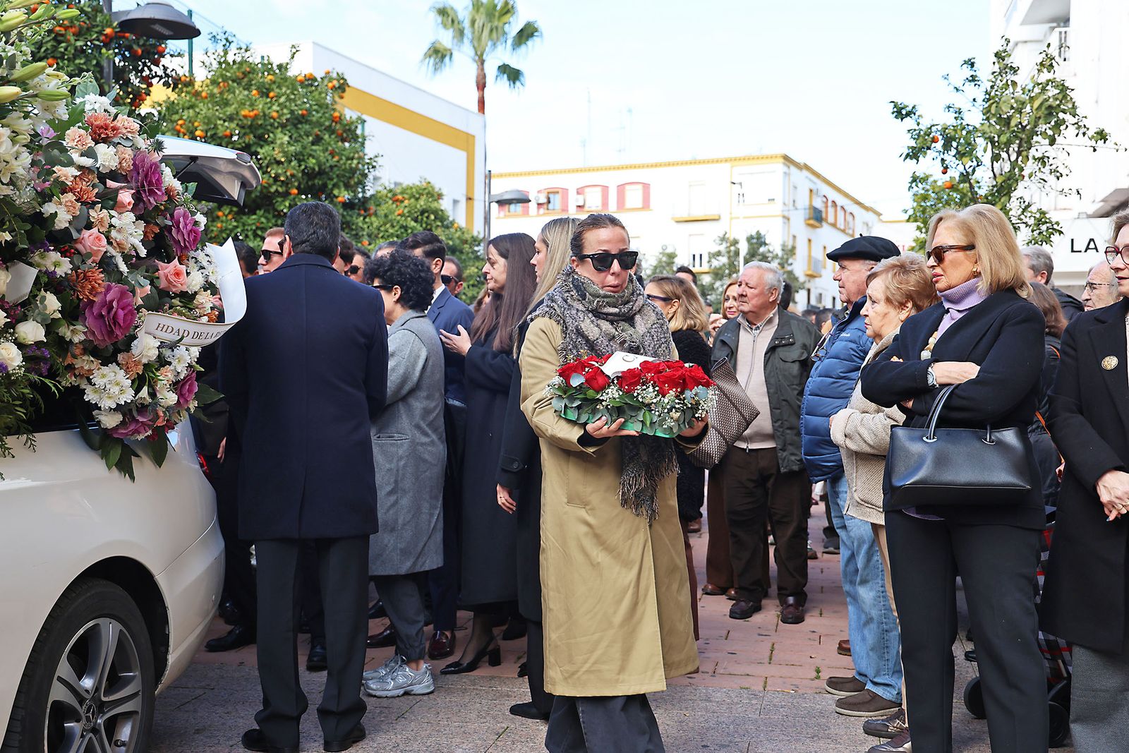 Las fotografías del emotivo adiós a Natividad de la Torre, la abuela onubense fallecida en Adamuz
