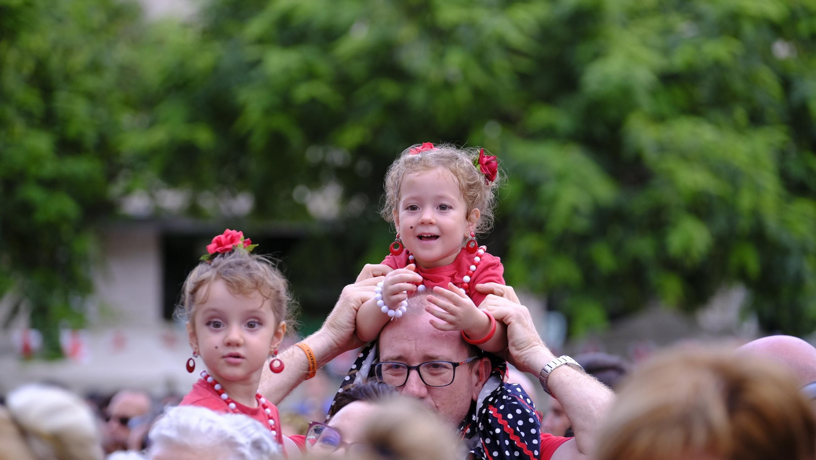 Las mejores imágenes de la Batalla de Flores de Almería