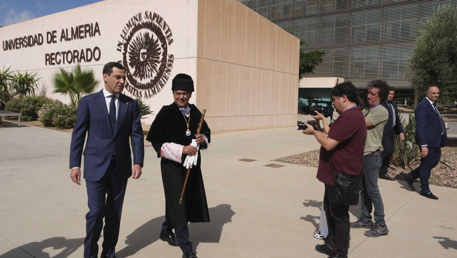 El Presidente de la Junta Juanma Moreno, inaugura el curso universitario andaluz en Almería