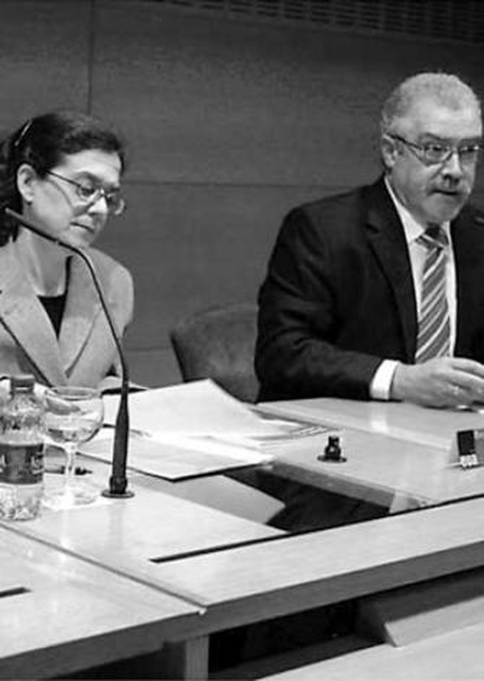 Los autores, Clara Isabel Traverso y José Rodríguez Carrión.