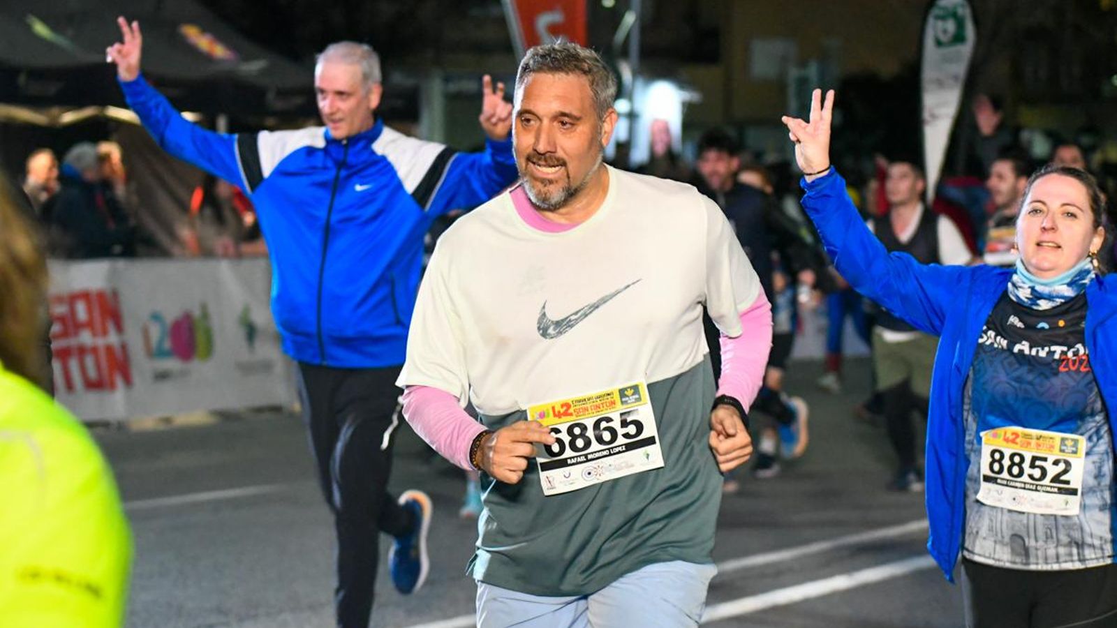 En imágenes: búscate en tu llegada a meta de la Carrera de San Antón 2025 (10)
