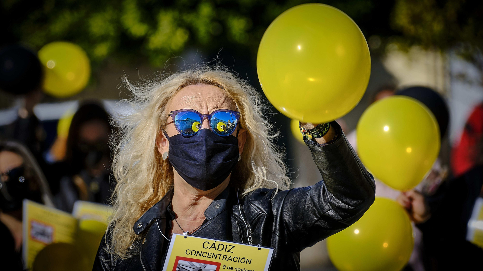 Peluqueros, peluqueras y estilistas contra la subida del IVA.