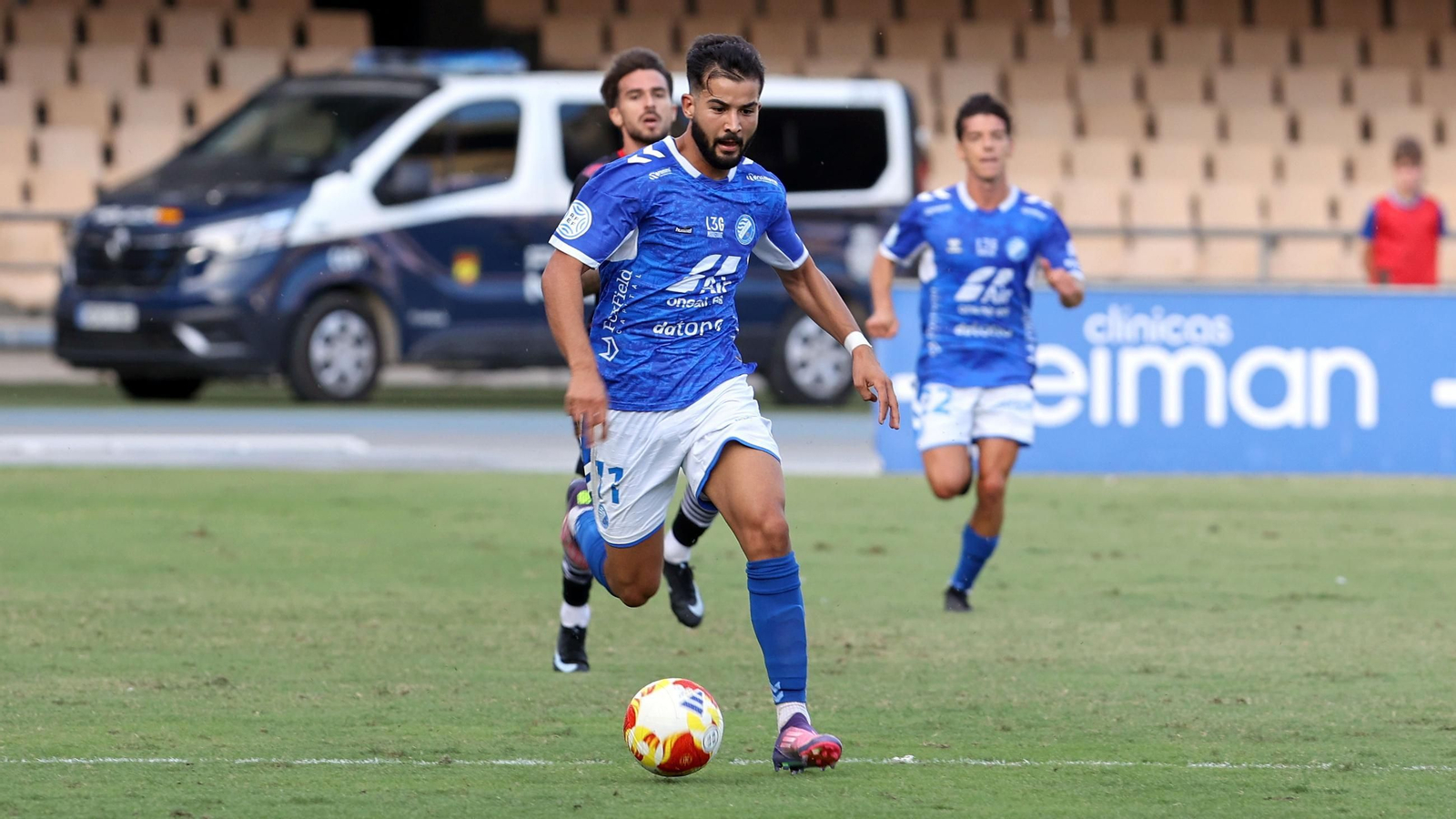Imágenes del Xerez DFC contra el Águlas FC en Chapín