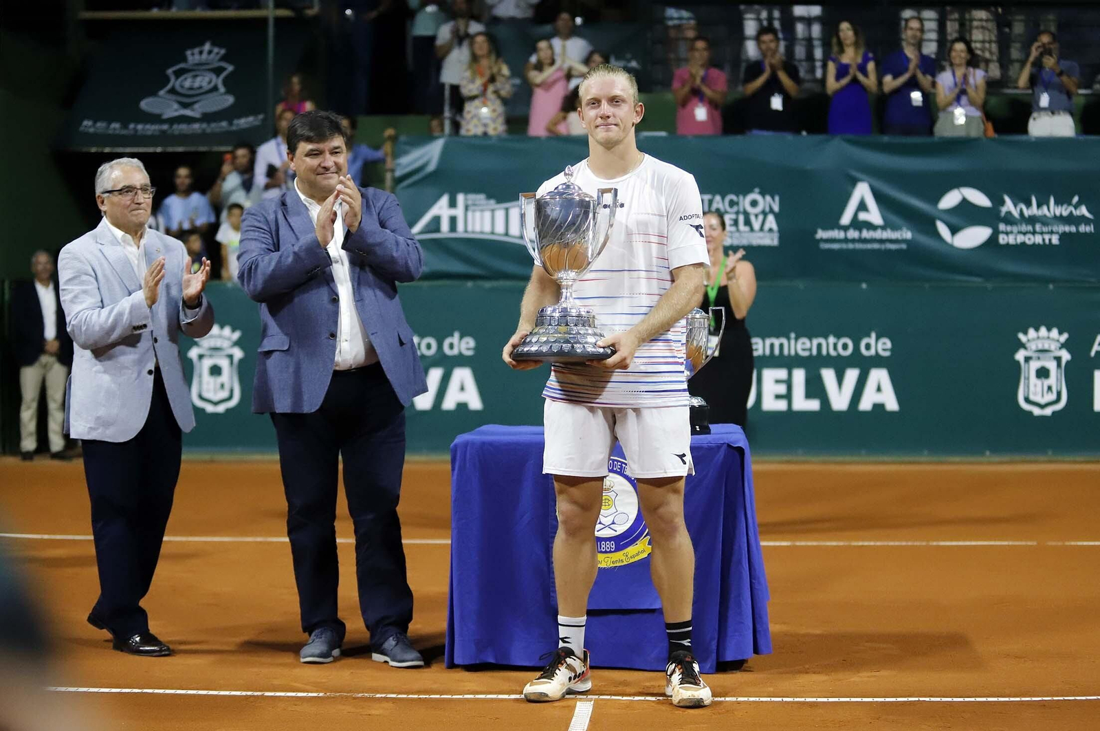 Imágenes de la final de la 97 Copa del Rey de Tenis entre Carlos Alcaraz y Davidovich