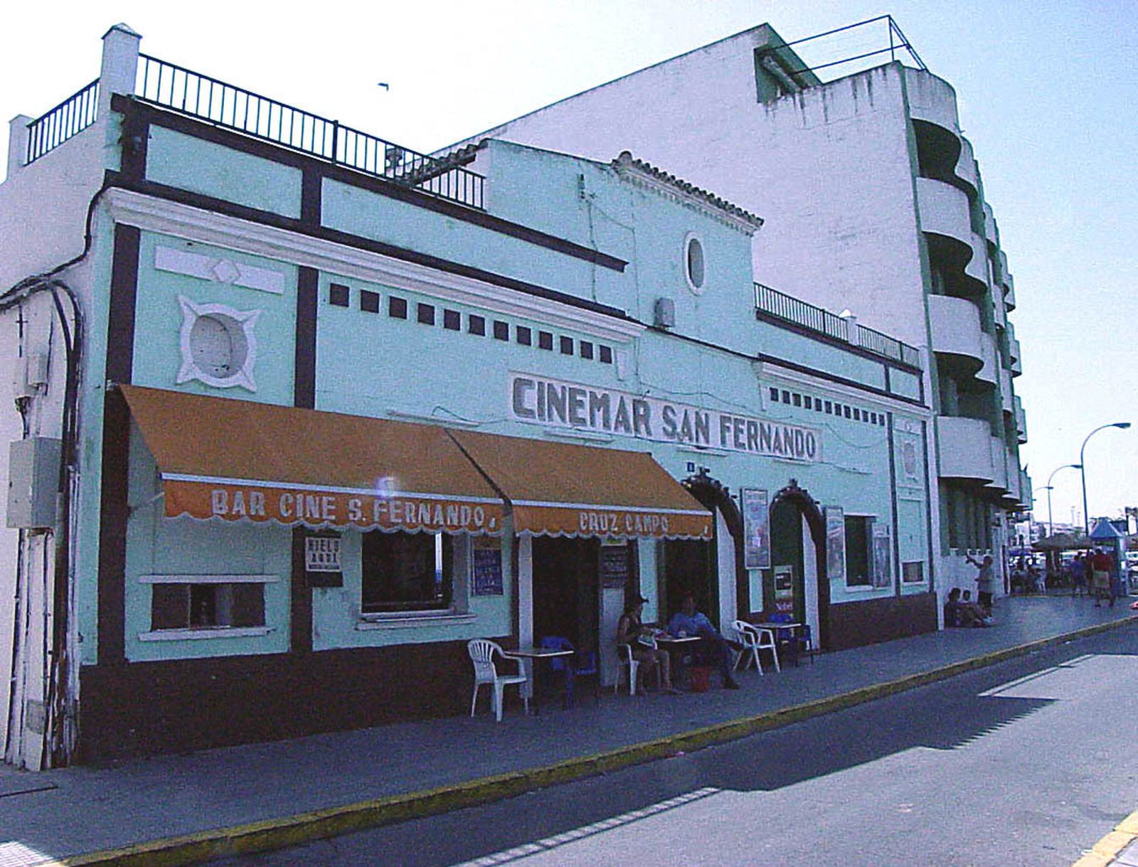 Fachada del desaparecido Cinemar San Fernando.