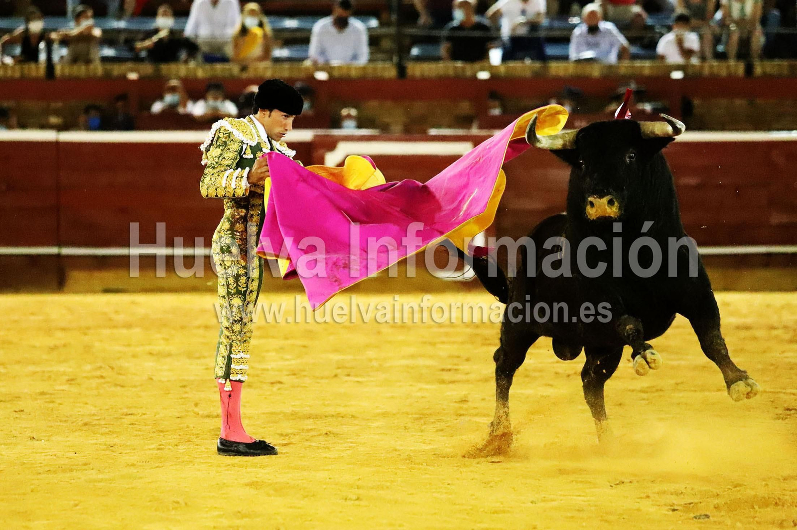 Las imágenes más destacadas de la corrida de toros del 3 de agosto en la plaza de toros de Huelva "La Merced"