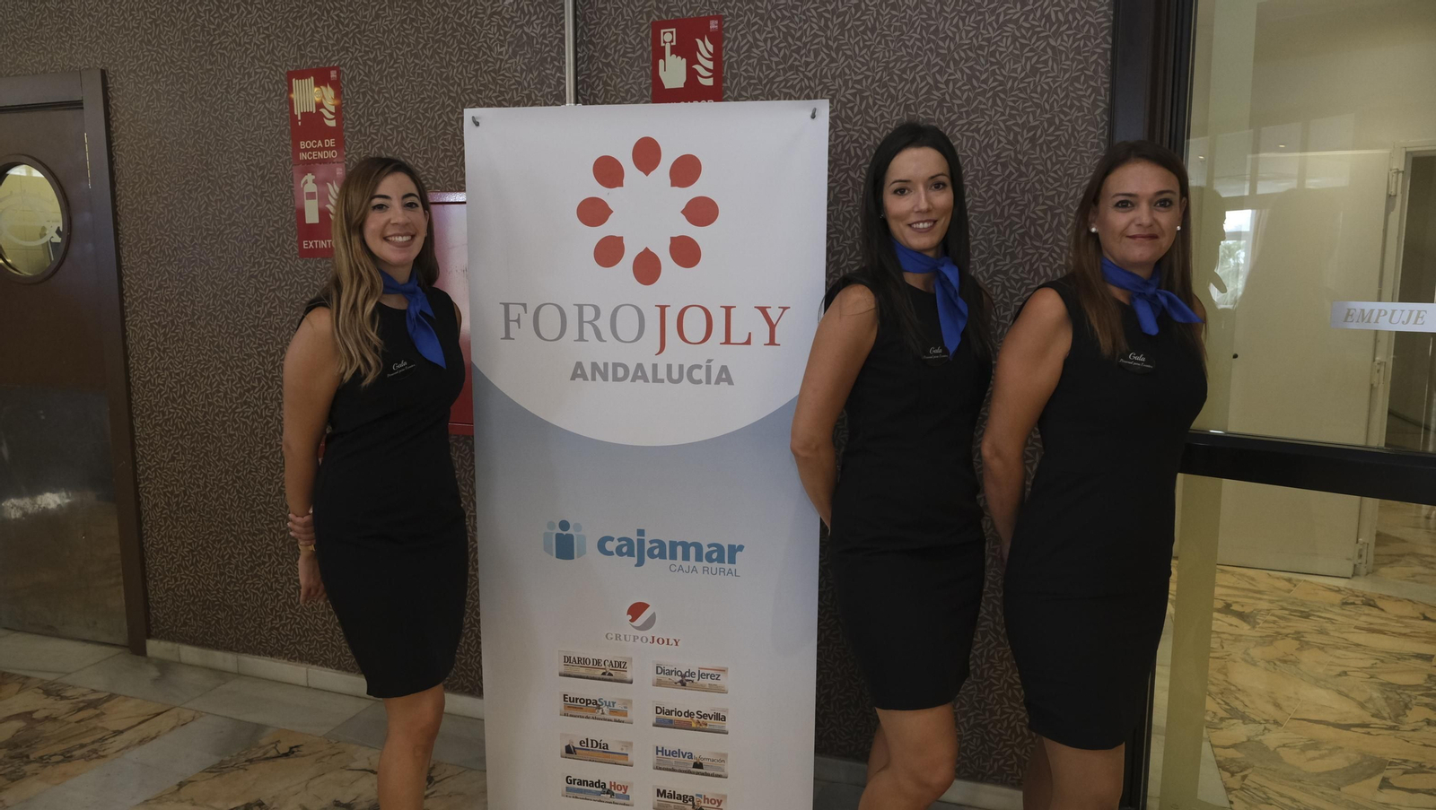 Imágenes del Foro Joly en Almería, con el Gobernador del Banco de España, Pablo Hernández de Cos