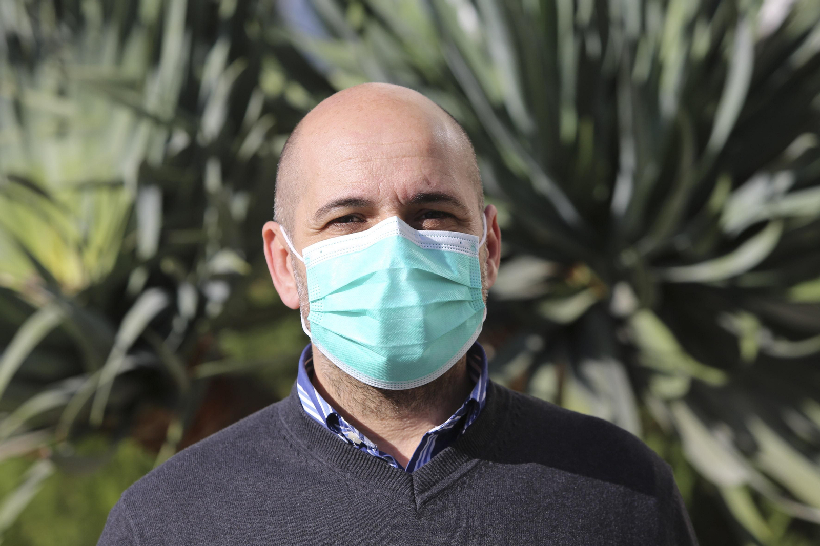 Los sanitarios de Málaga despiden 'el año del coronavirus' y le piden salud a 2021