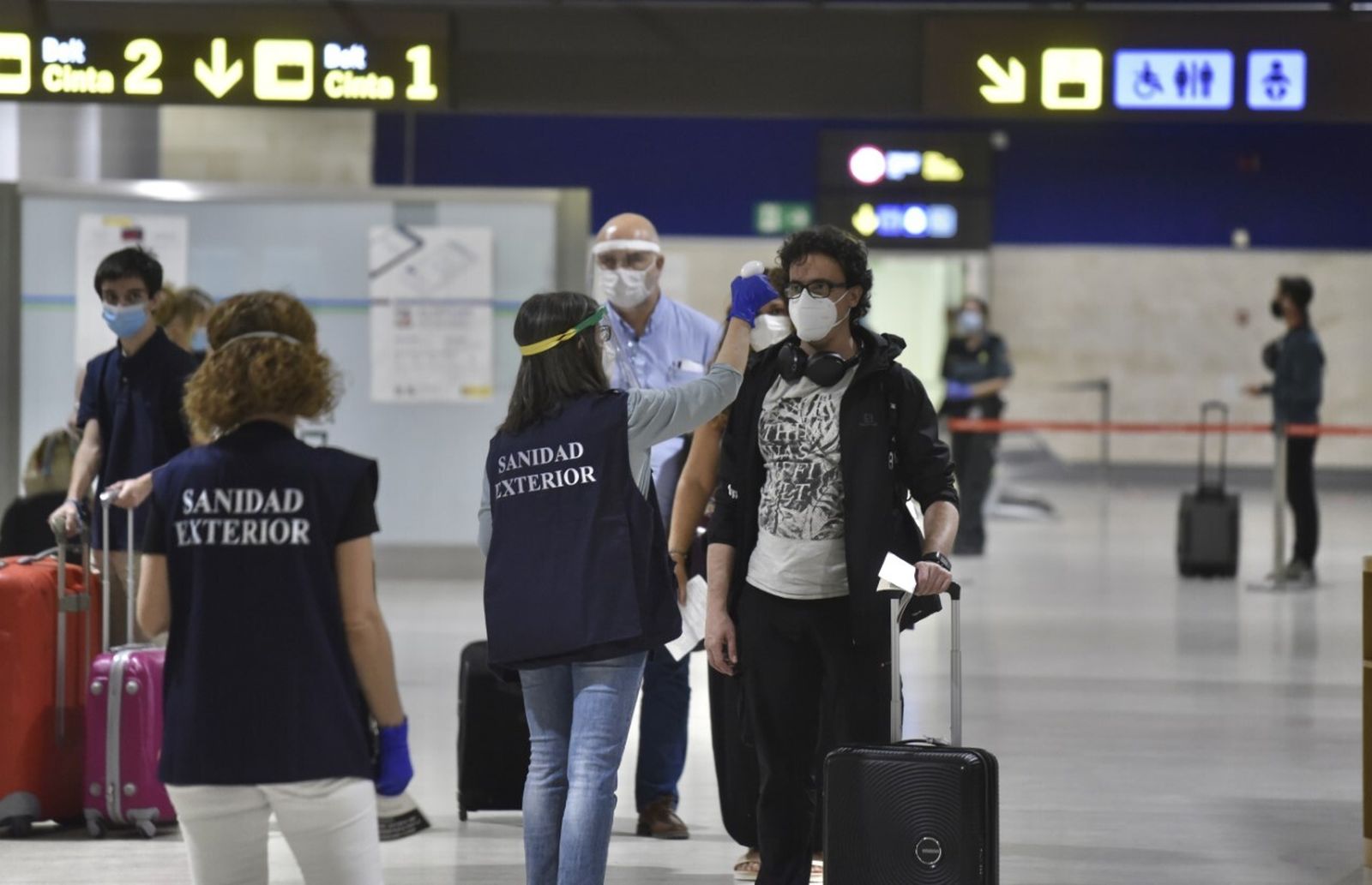 Primer vuelo internacional que llega a Sevilla tras la pandemia