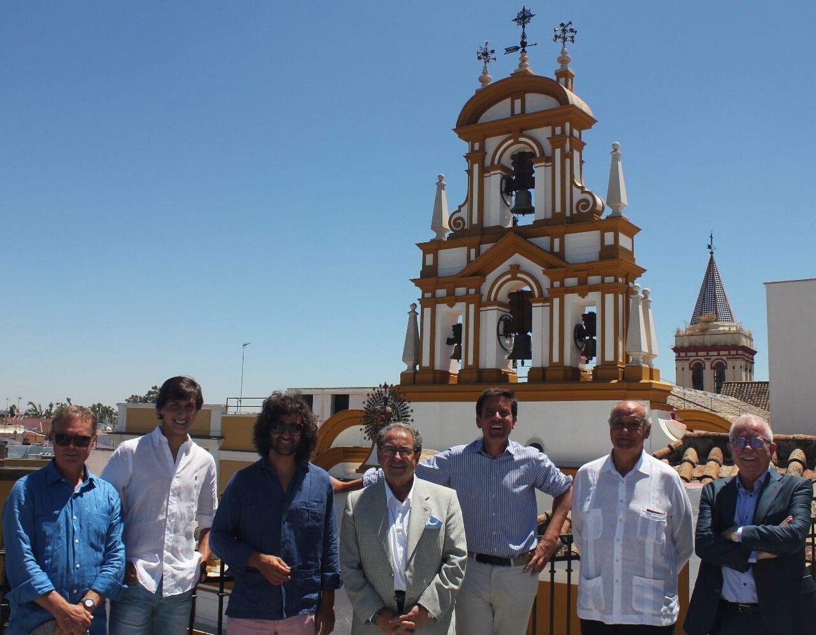 Pepe Luis, Roca, Morante, Fernández Cabrero, Dávila, Valencia y Rodríguez.