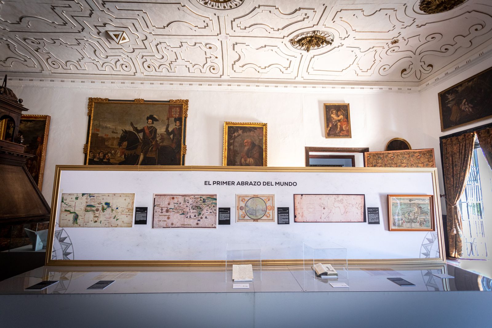 Imágenes de la exposición La fábrica del mundo en Sanlúcar