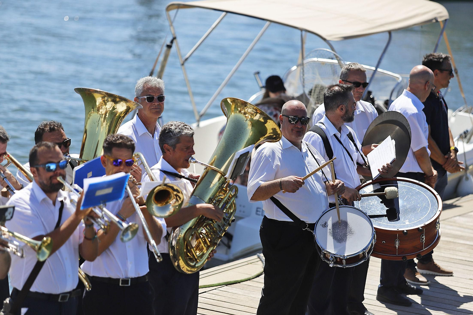 Las imágenes de la Virgen del Carmen por la Ría de Huelva