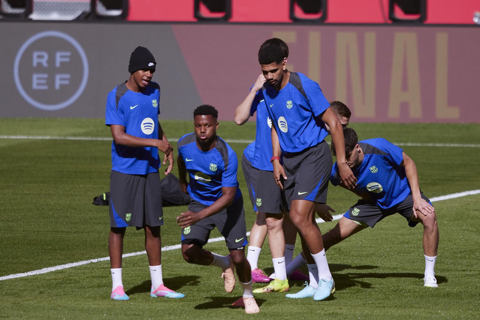 La fotos del día antes de la final de Copa Barcelona - Real Madrid