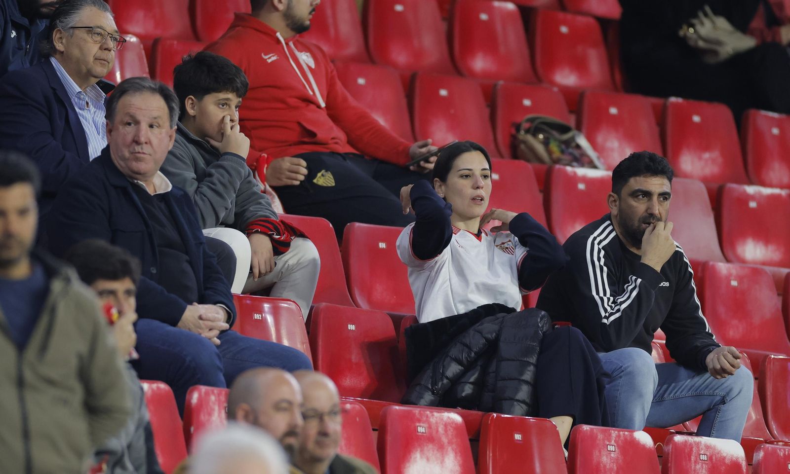 Búscate en las fotos del Sevilla Fc - Mallorca