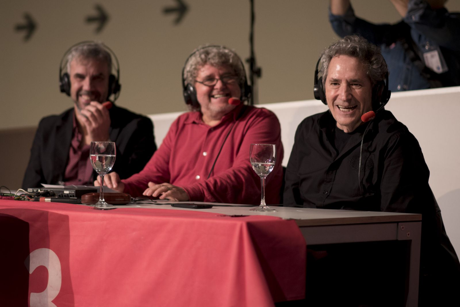Nani Casteñada, Julio Ruiz y Miguel Ríos en antena