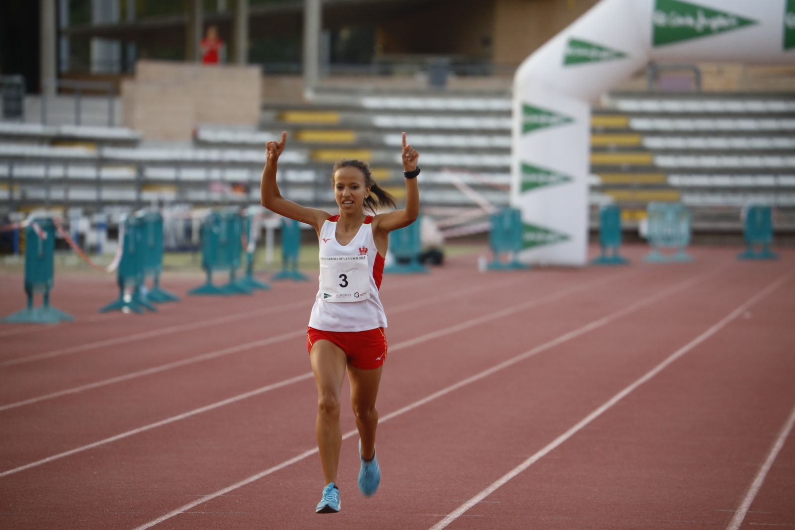 Las imágenes de la XVI edición de la Carrera de la Mujer en Córdoba