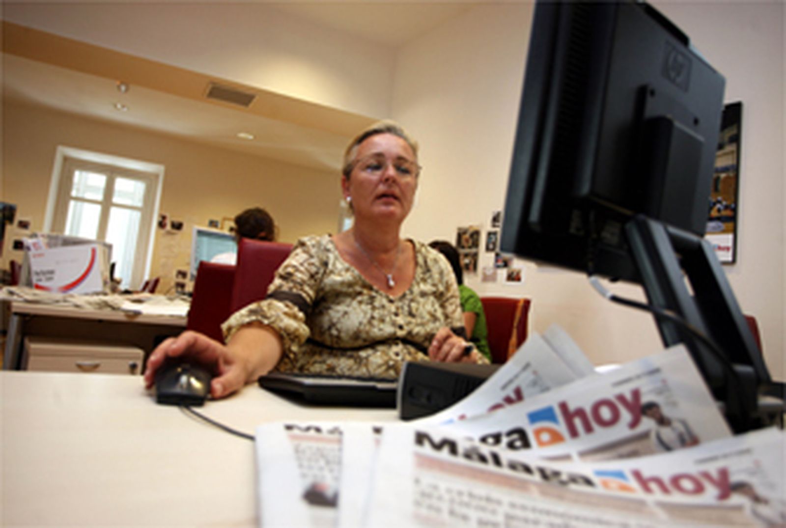"A los usuarios de la playa nos falta todavía un poco de conciencia ambiental para mantenerla limpia"