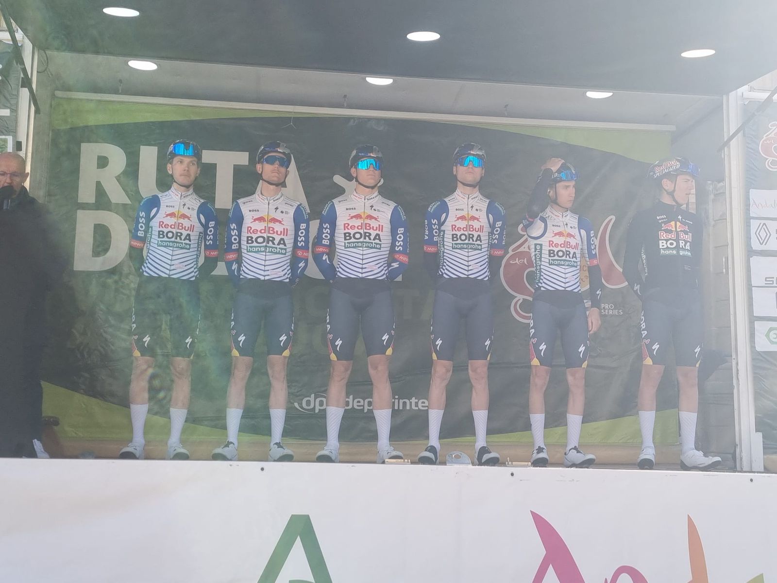 En imágenes: Jaén, espectacular escenario de la tercera etapa de la Vuelta a Andalucía - Ruta del Sol