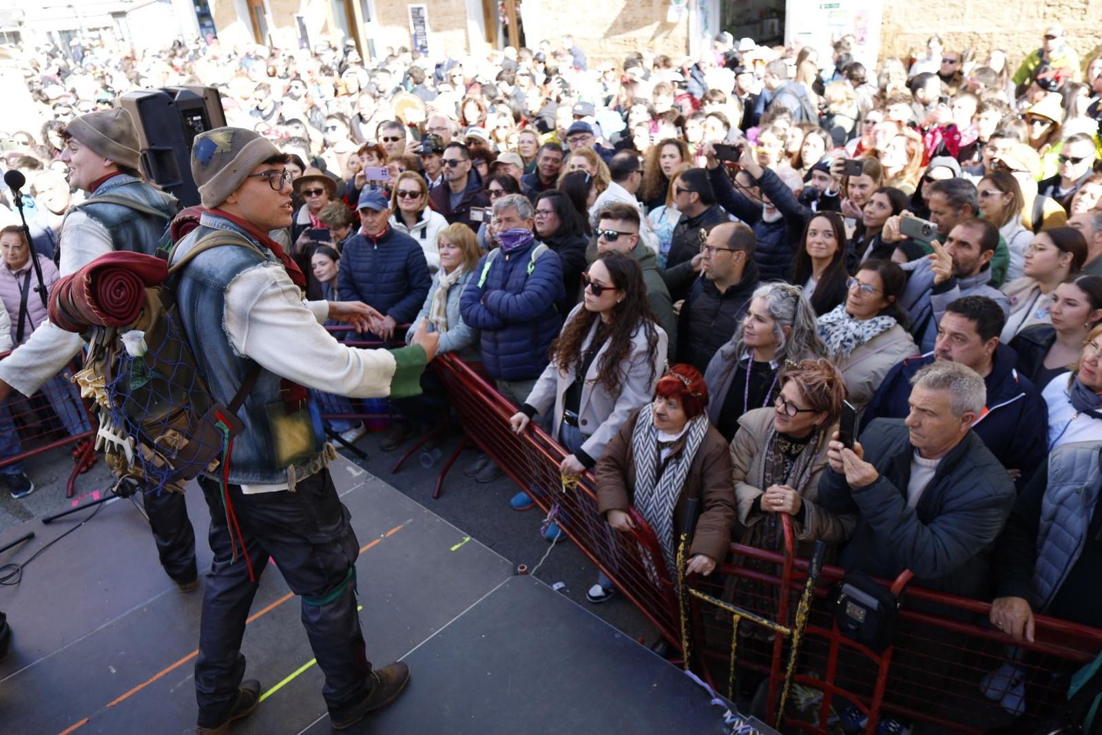 Las mejores imágenes del primer Sábado de Carnaval en Cádiz 2026