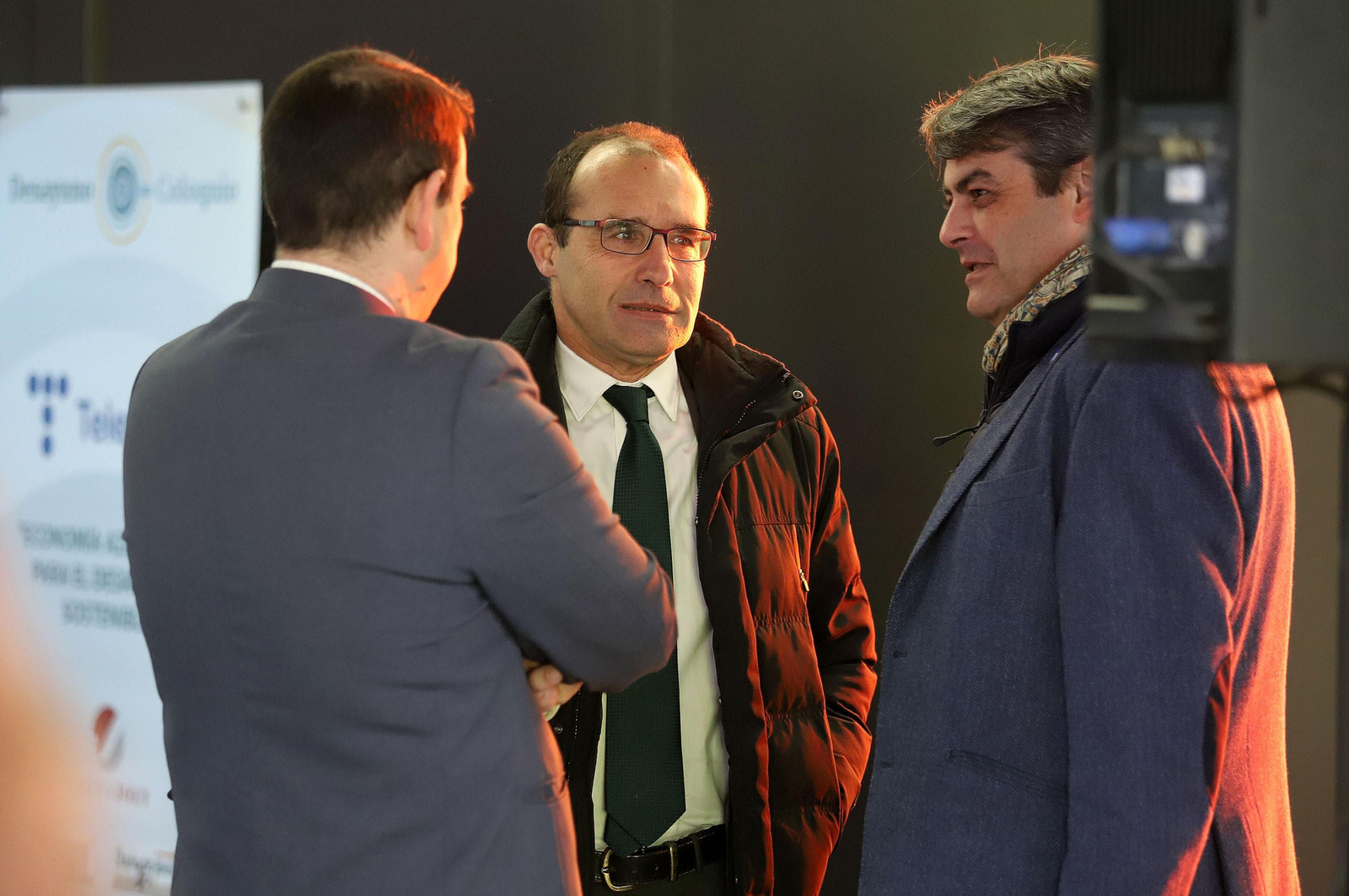 Imágenes de los asistentes al Desayuno Coloquio "Economía azul, claves para el desarrollo sostenible" organizado por el Grupo Joly