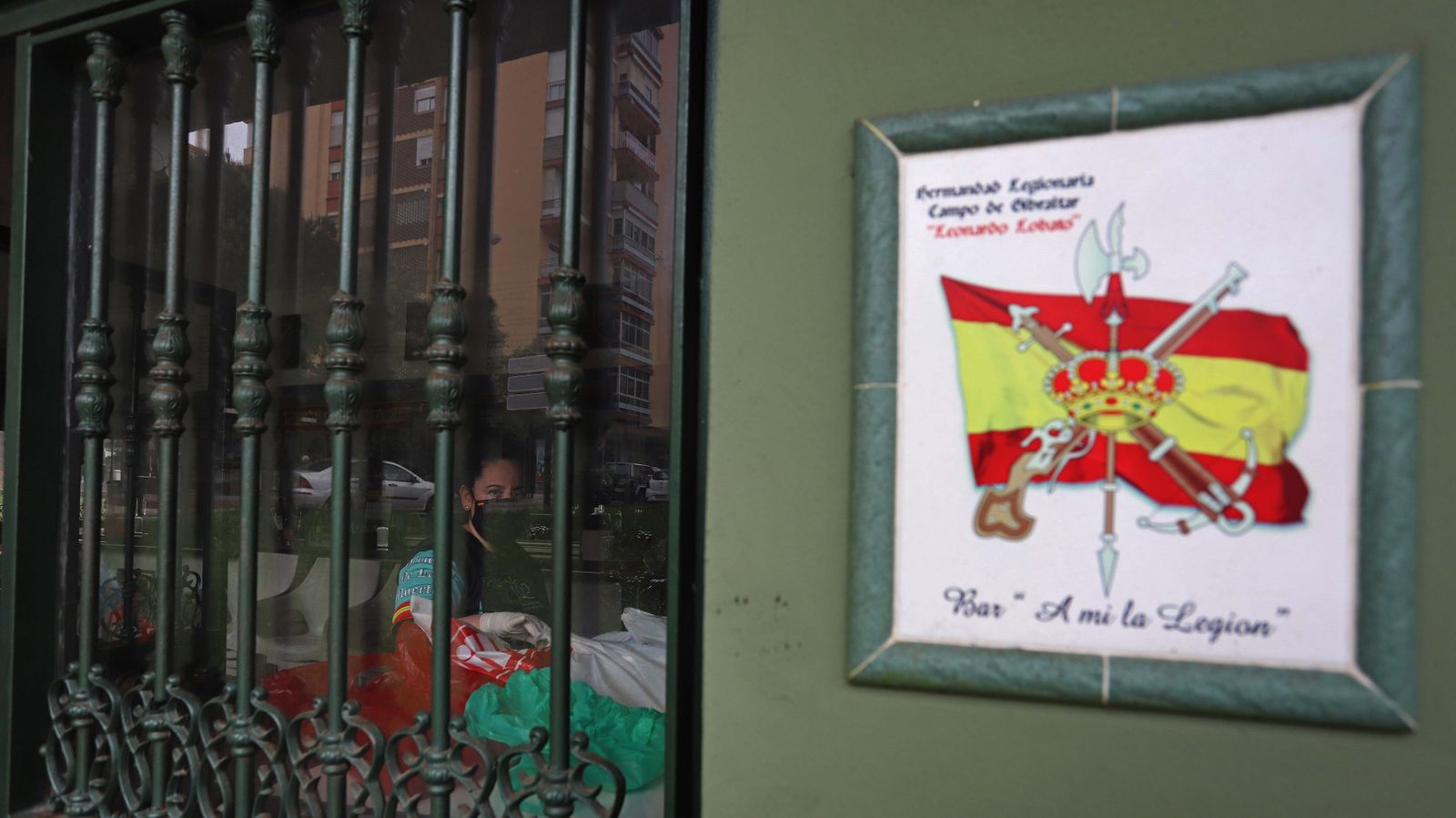 Recogida de alimentos de la Hermandad de Antiguos Caballeros Legionarios del Campo de Gibraltar