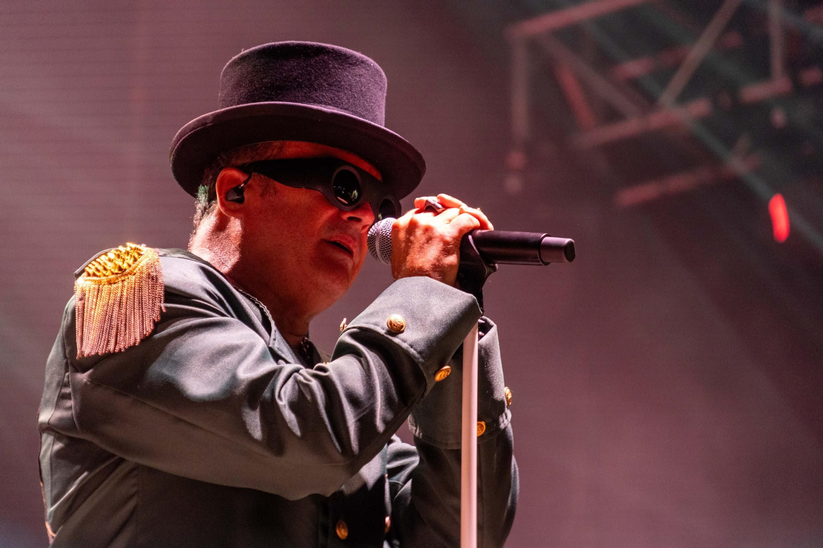 Colombinas 2025: Imágenes del concierto de Seguridad Social en las Fiestas Colombinas