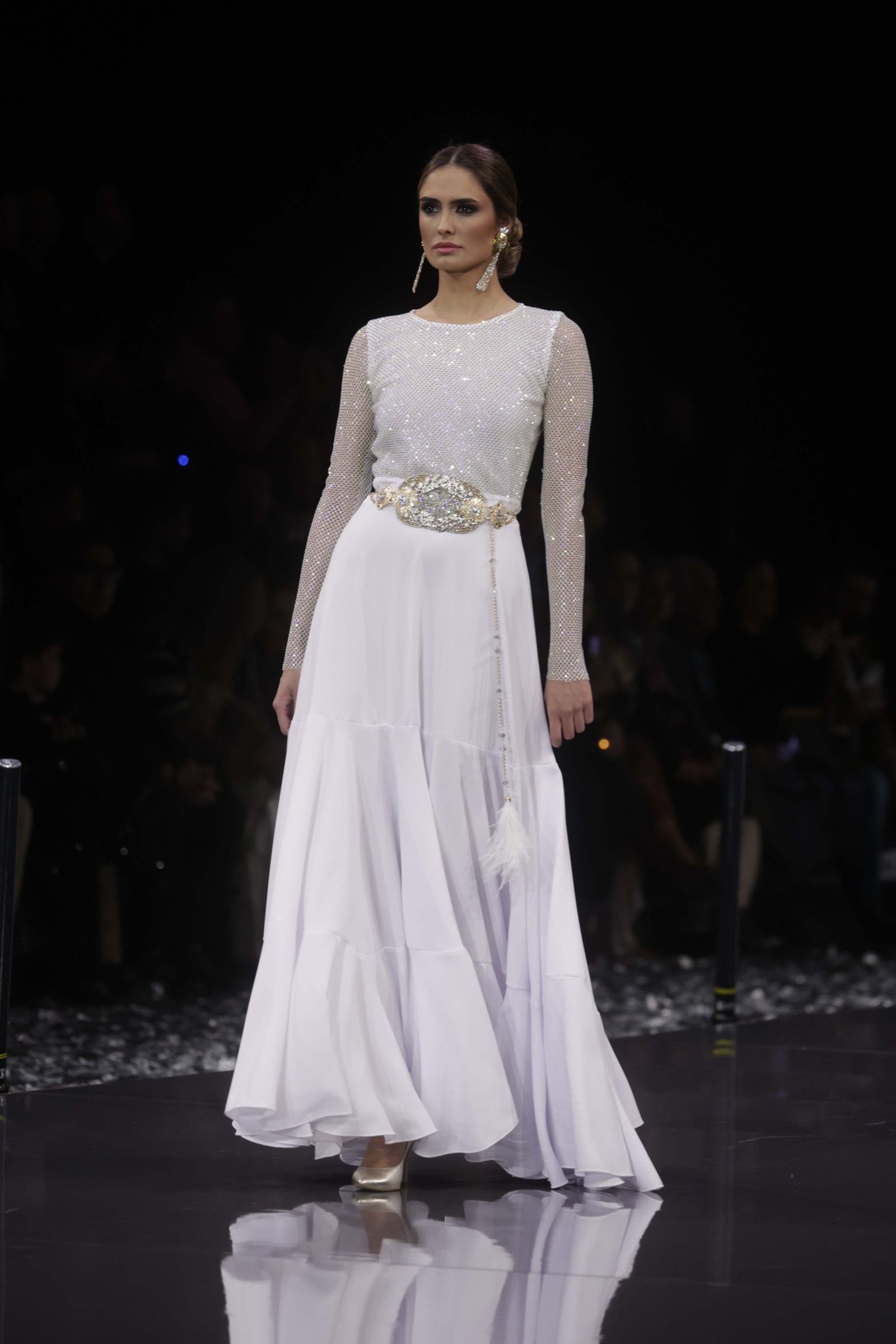 El desfile de Pilar Rubio en SIMOF 2023, todas las fotos