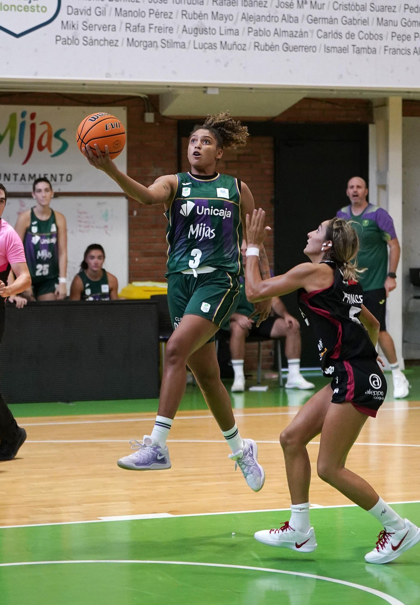 El Unicaja Mijas vence 88-67 al Sevilla Femenino