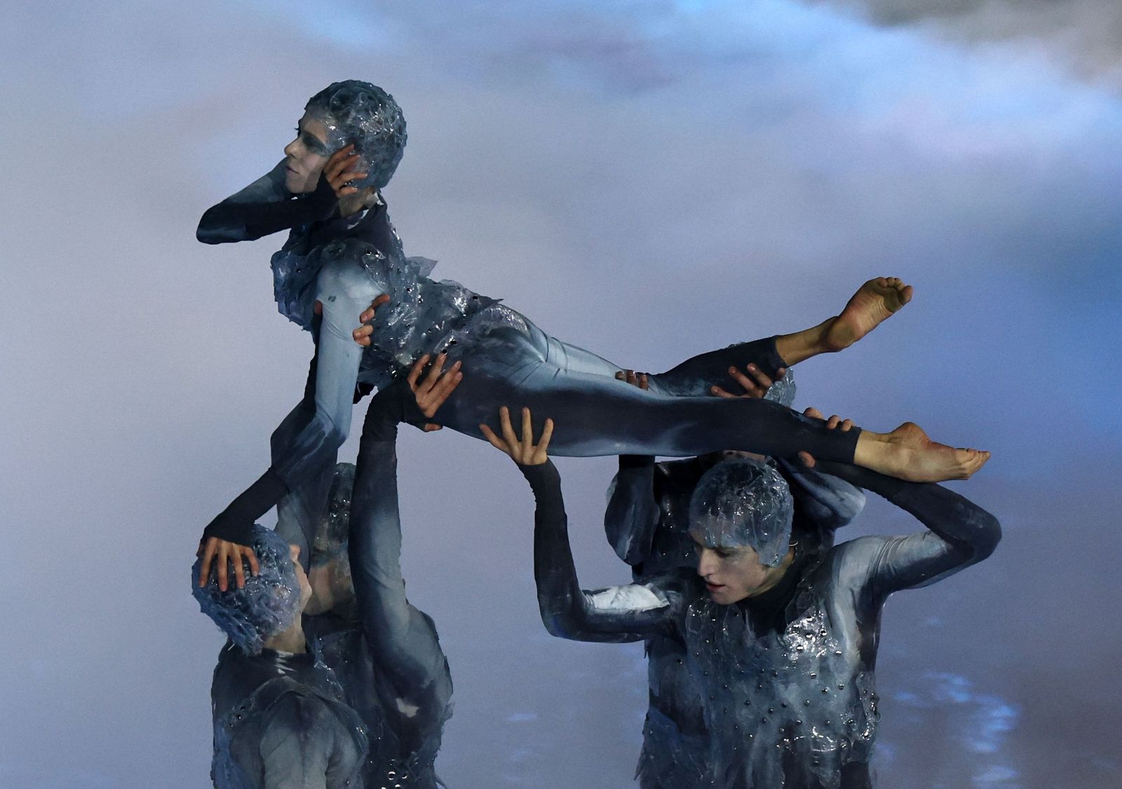 Las mejores fotos de los Juegos Olímpicos de invierno Milán Cortina d'Ampezzo 2026 | Ceremonia de clausura y jornada 17 y última