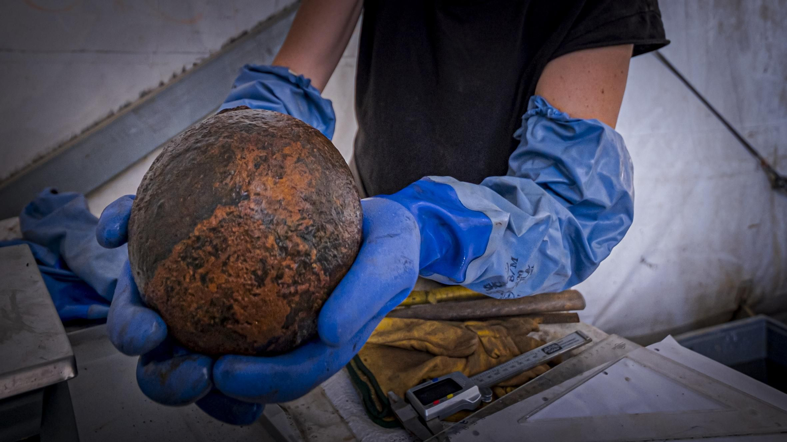 Las imágenes del pecio del siglo XVII (Delta I) rescatado en aguas de la Bahía de Cádiz