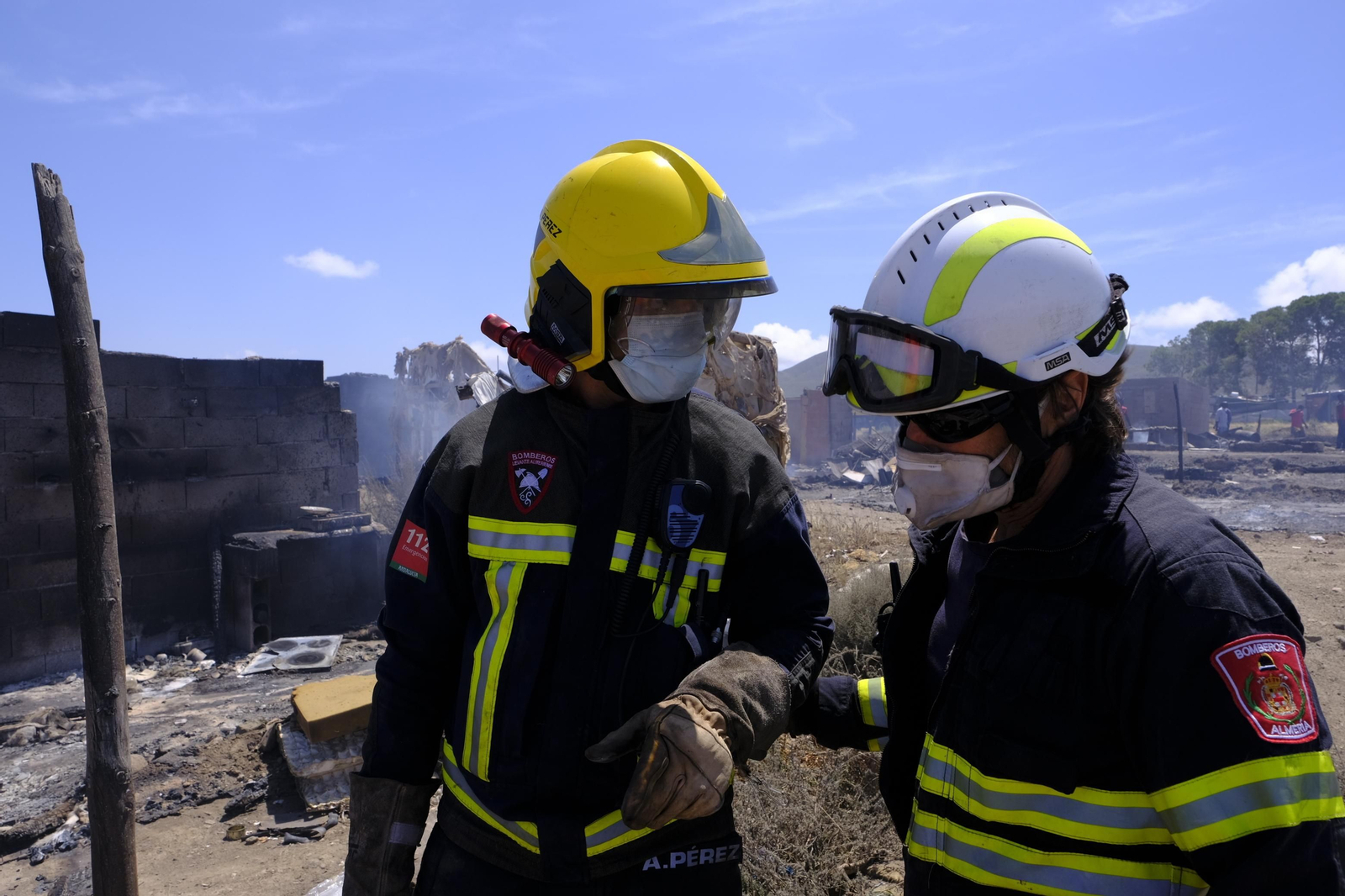 Fotogalería incendio asentamiento de chabolas en Atochares-Níjar (Almería)