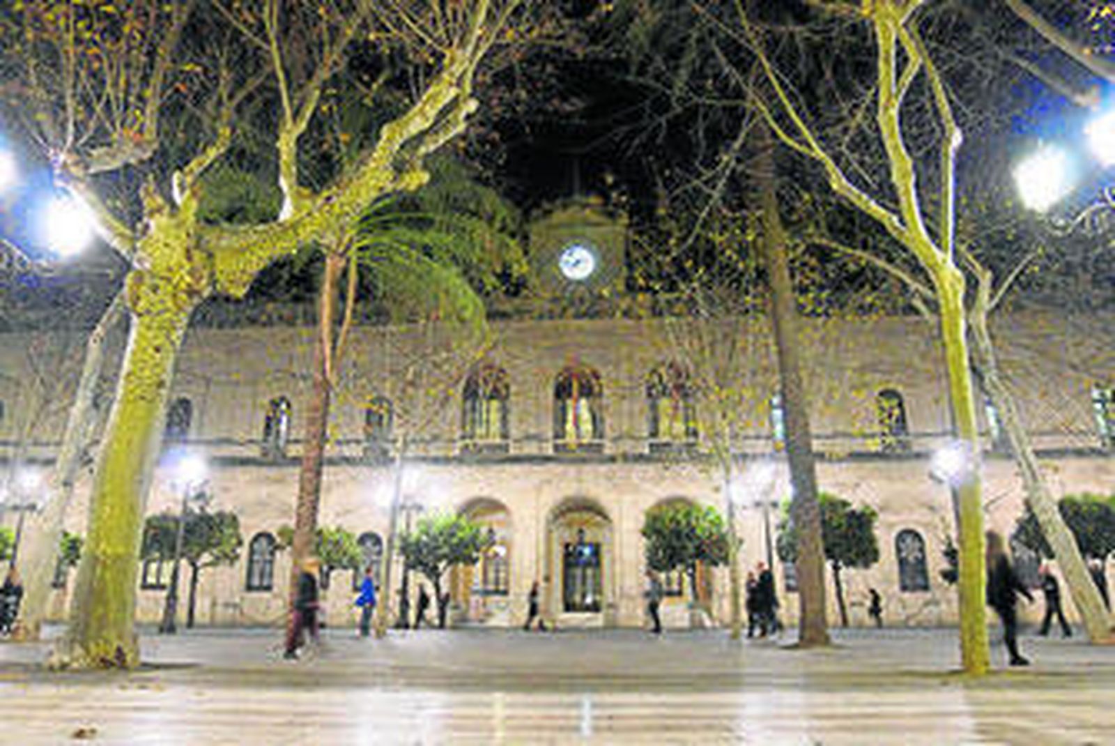 La sede noble del Ayuntamiento, uno de los edificios que no pasa la ITE.