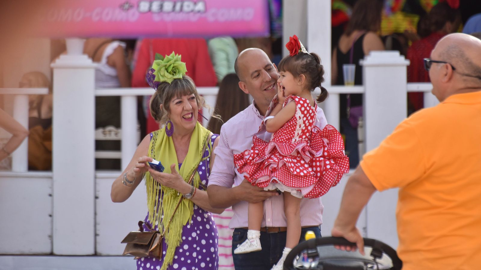 Búscate en las fotos del sábado en la Feria de Los Barrios 2023