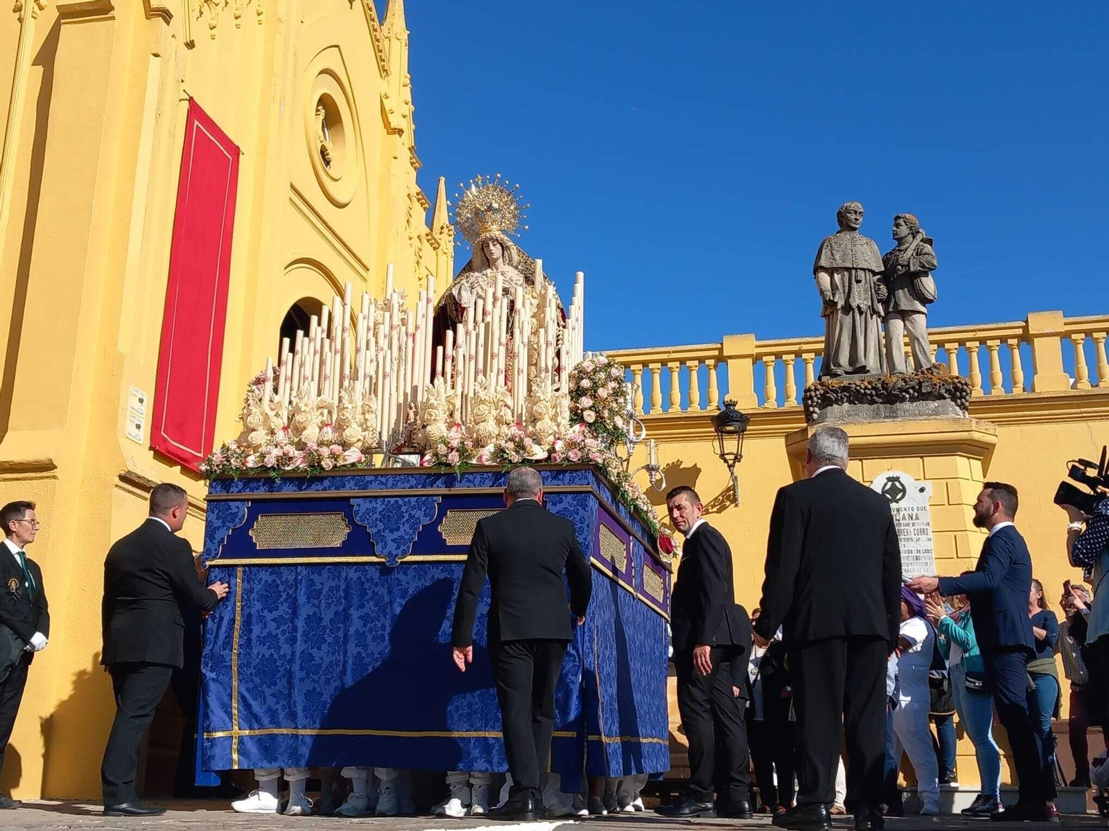 Las imágenes del Domingo de Ramos en Chiclana con La Borriquita y El Huerto