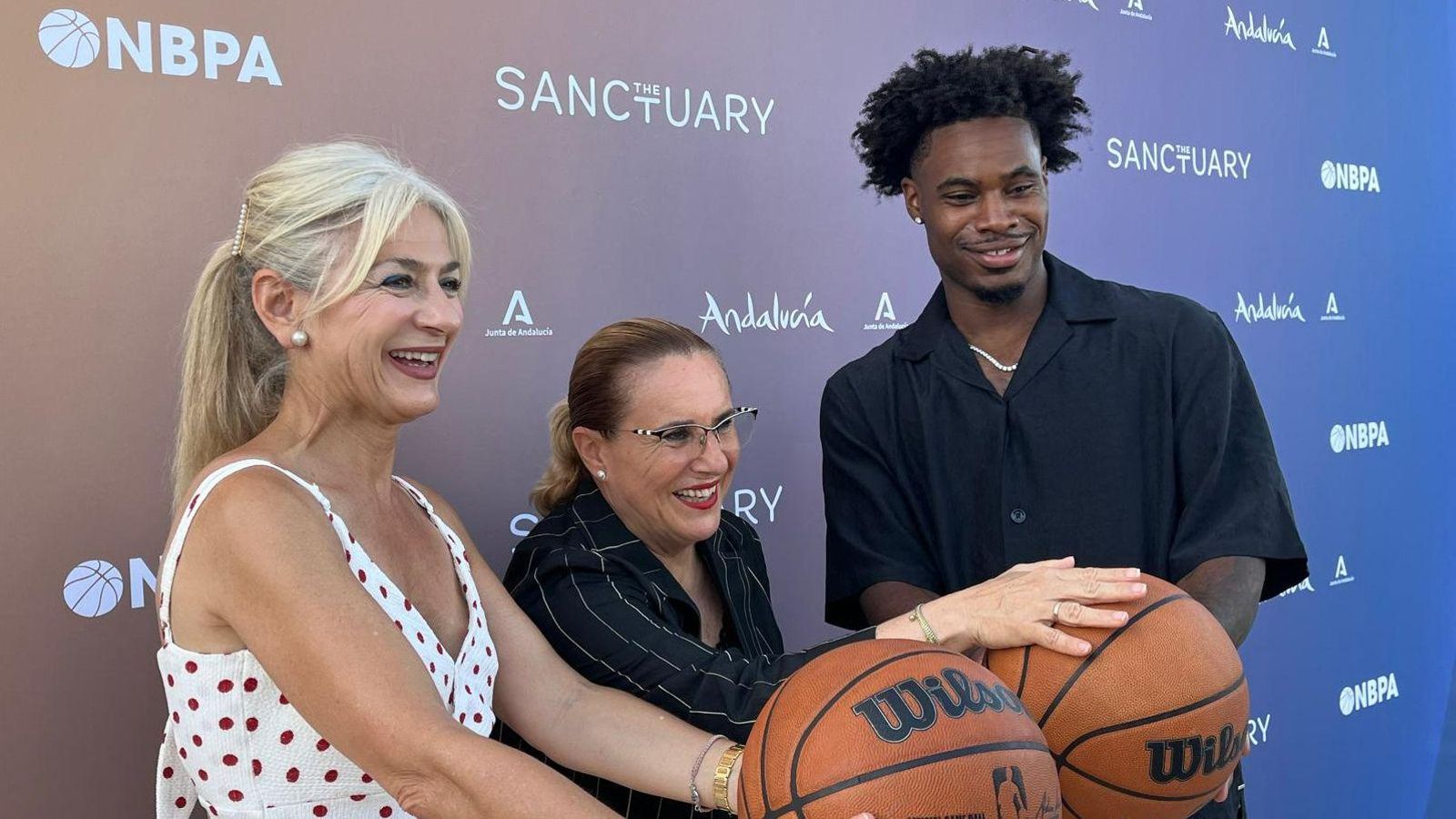 Patricia Del Pozo, Ana Mula y Daivon Mitchell