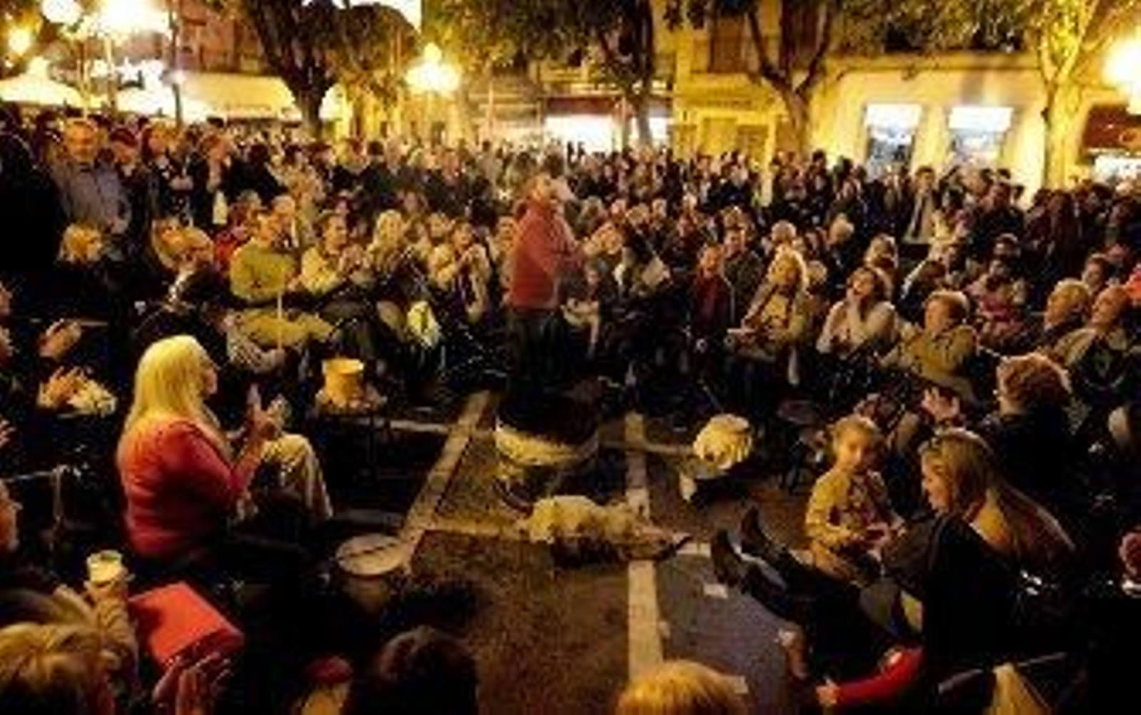 El ambiente navideño llena de animación el centro