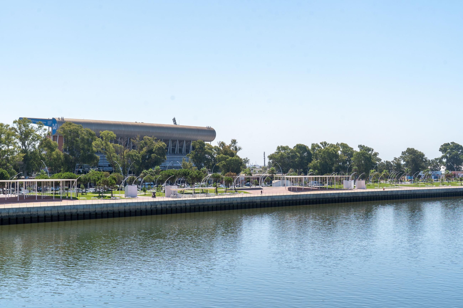 El Muelle de Riotinto y el Paseo de la Ría, lugares con encanto en la capital