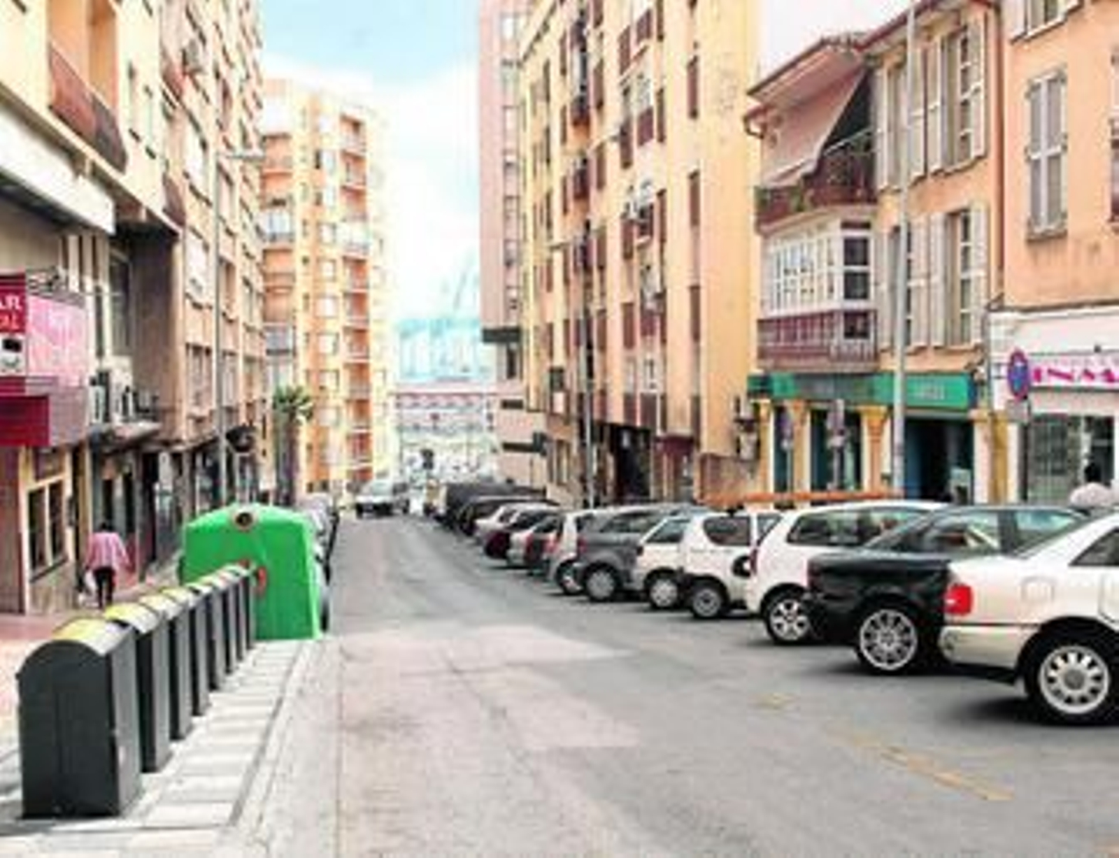 Vista general del tramo de la calle Trafalgar que va a ser remodelado y cortado al tráfico, el lunes.